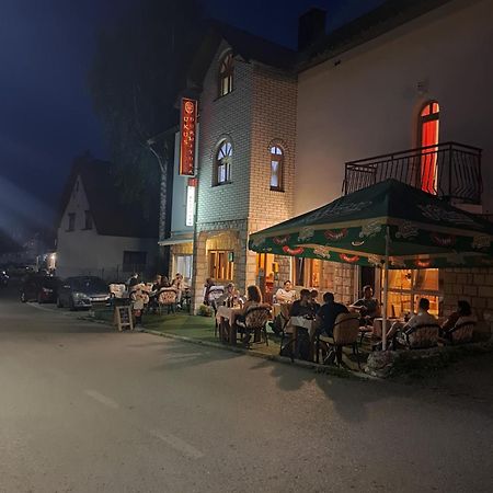 Guesthouse Ukus Durmitora Žabljak Exteriör bild