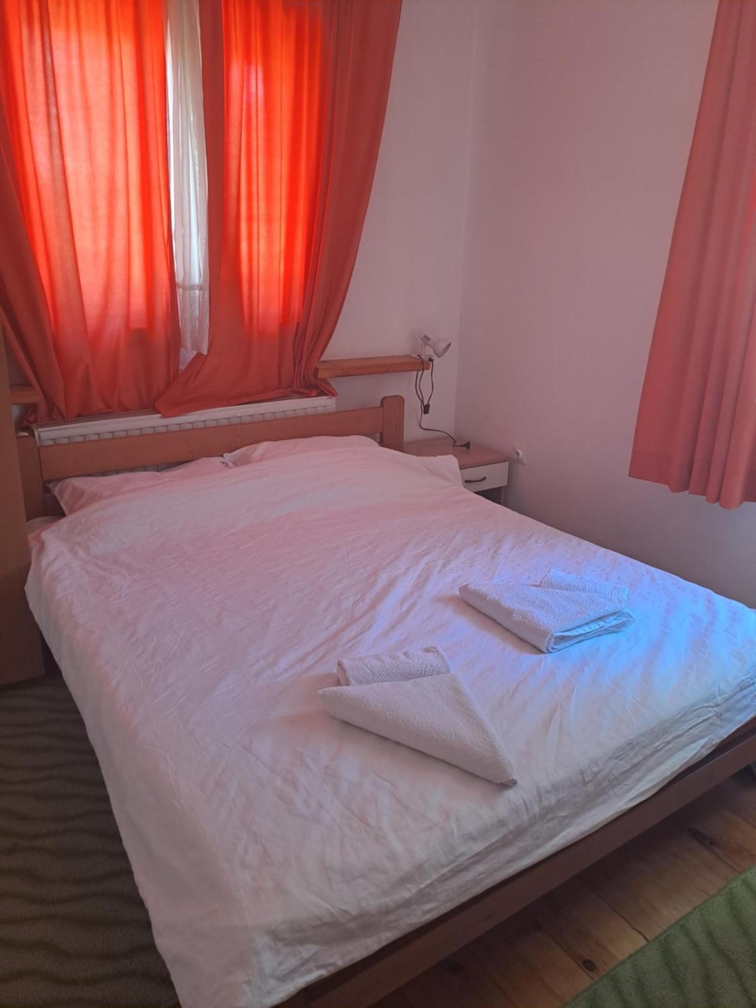 Guesthouse Ukus Durmitora Žabljak Exteriör bild